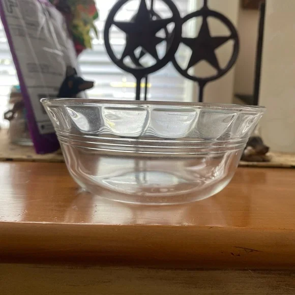 Pyrex - Picture 3 of 3